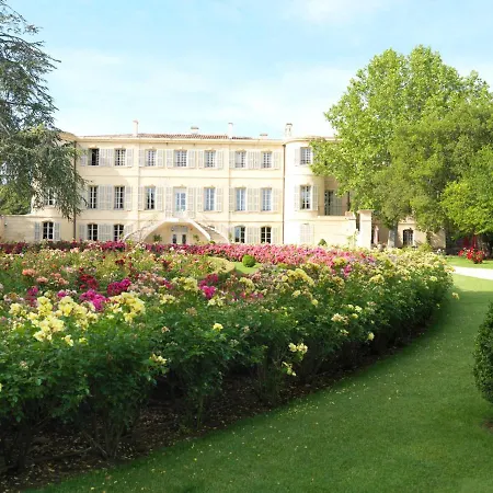 Hotel Château D'estoublon *