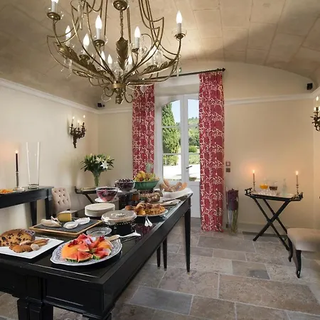 Chateau D'estoublon Hotel Fontvieille